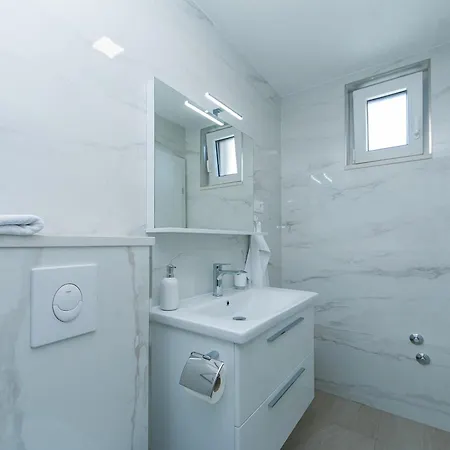 By The Sea Brela, Makarska - 20778 Appartement *